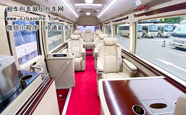 考斯特17座大巴包车